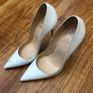AUTHENTIC Christian Louboutin So Kate Pump